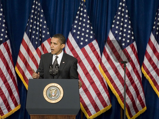 Photo Slideshow: Obama visits East Valley school to discuss mortgage crisis